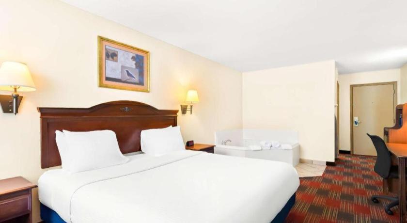 Best Western Stateline Lodge West Siloam Springs Exterior photo